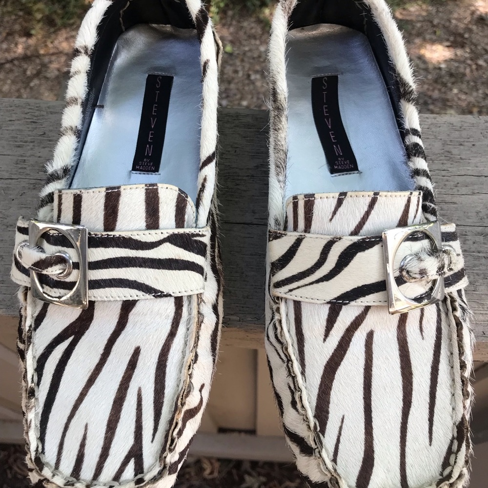 Steve Madden Zebra